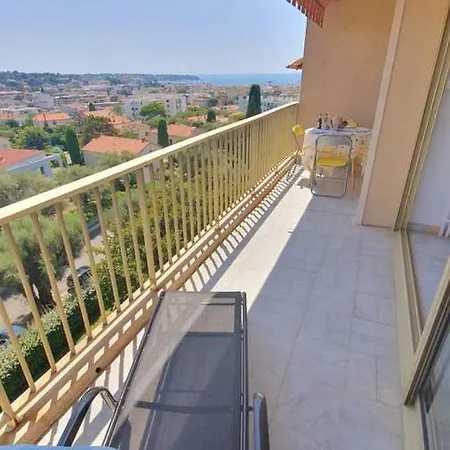 2p Famille Vue Mer, Piscine, Tennis, Wifi, Parking - A Louer Appartement Antibes